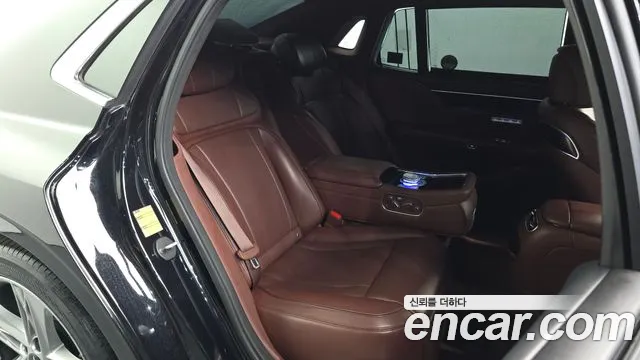 Genesis G90 2022 thumb 12