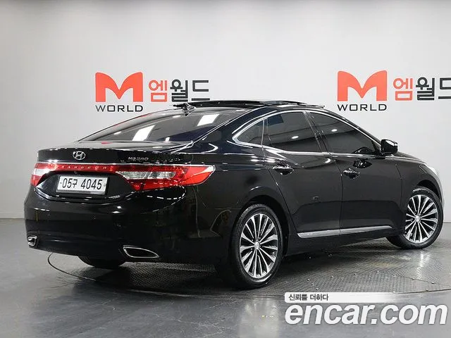Hyundai Grandeur 2014 thumb 4