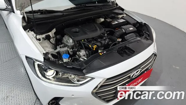 Hyundai Avante 2017 thumb 6