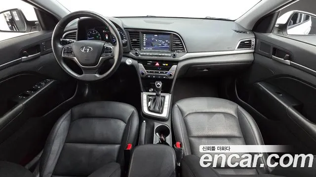 Hyundai Avante 2017 thumb 7