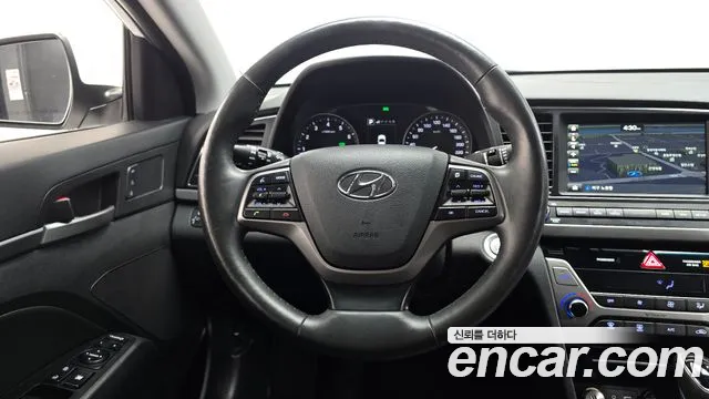 Hyundai Avante 2017 thumb 12