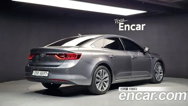 Renault-KoreaSamsung Megane 2017 thumb 2
