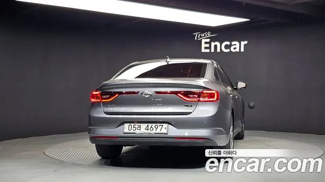 Renault-KoreaSamsung Megane 2017 thumb 4