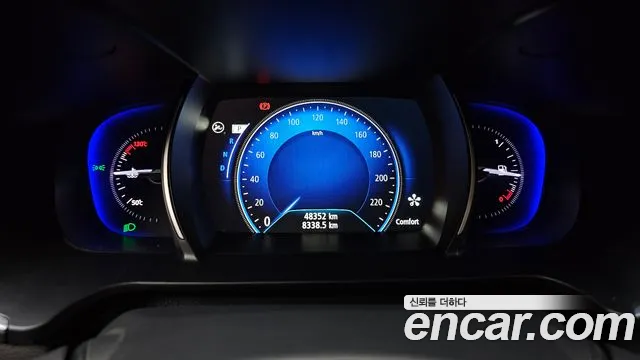Renault-KoreaSamsung Megane 2017 thumb 8