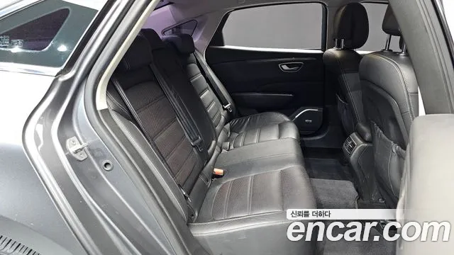 Renault-KoreaSamsung Megane 2017 thumb 11