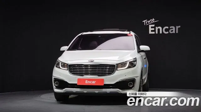 Kia Carnival 2016 thumb 3