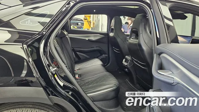 BYD Sealion 7 2025 thumb 12