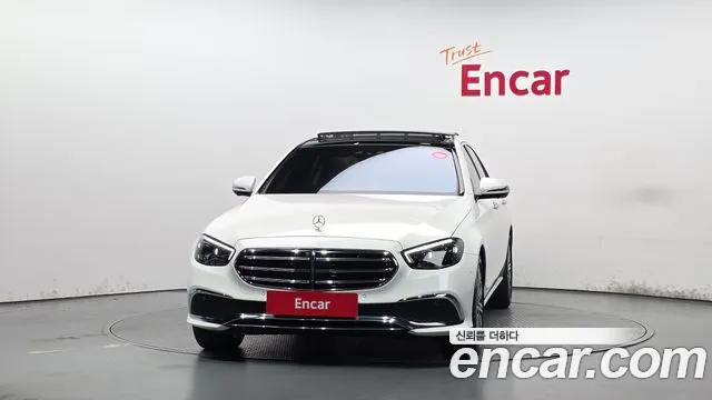 Mercedes-Benz E-Класс 2022 thumb 3