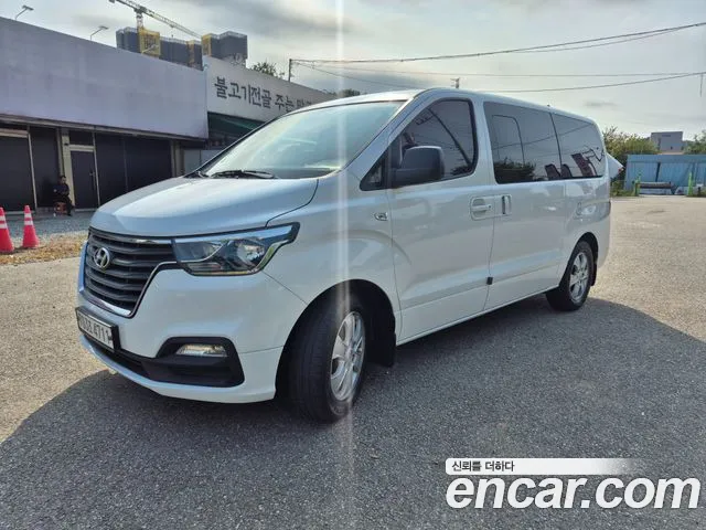 Hyundai Starex 2019 thumb 2
