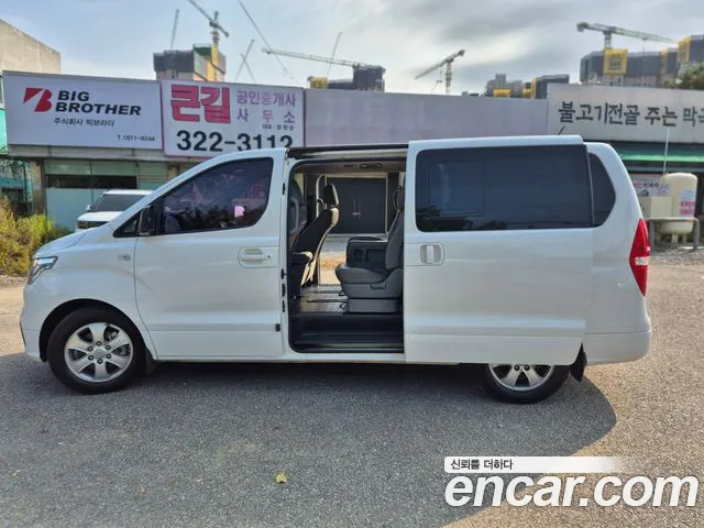 Hyundai Starex 2019 thumb 7