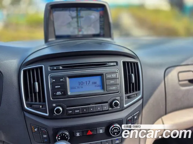 Hyundai Starex 2019 thumb 9