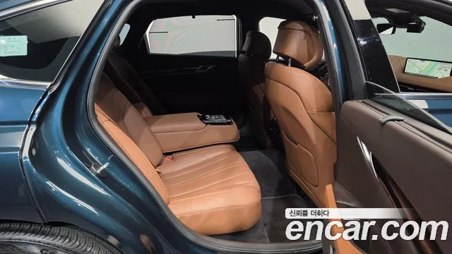 Genesis G80 2021 thumb 12