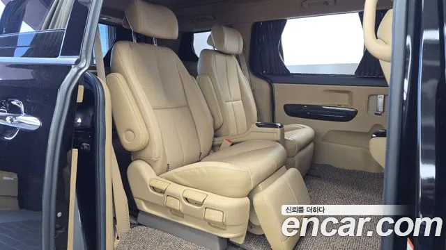Kia Carnival 2020 thumb 11