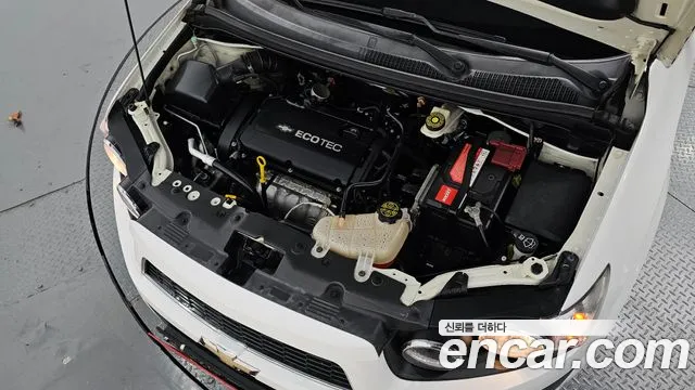ChevroletGMDaewoo Aveo 2013 thumb 5