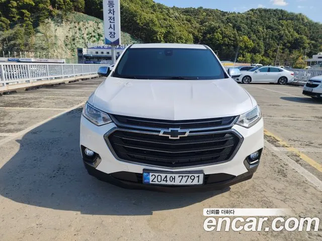 ChevroletGMDaewoo Traverse 2020 thumb 5