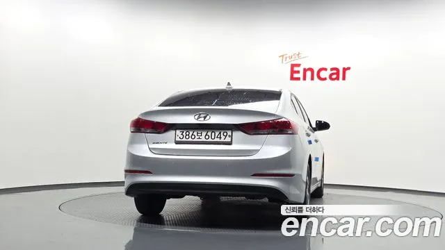 Hyundai Avante 2016 thumb 3