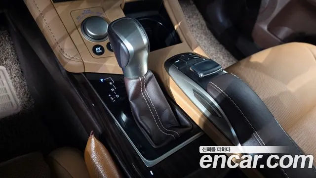 Lexus ES 2016 thumb 8