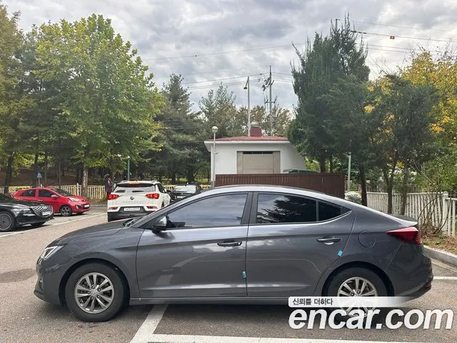 Hyundai Avante 2019 thumb 4