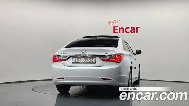 Hyundai Sonata 2011 thumb 4