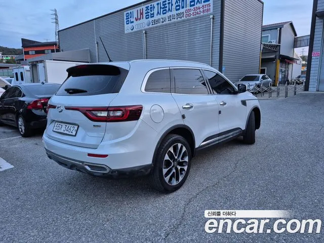 Renault-KoreaSamsung Koleos 2017 thumb 5