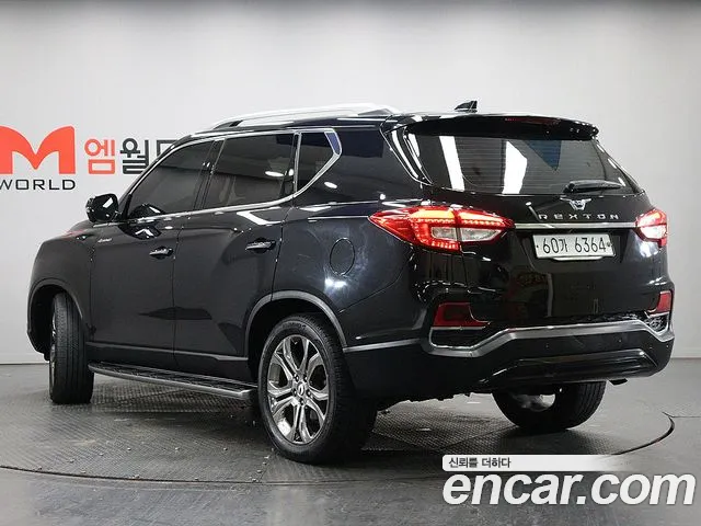 KG_Mobility_Ssangyong Rexton 2018 thumb 3