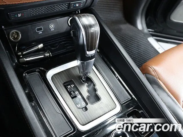 KG_Mobility_Ssangyong Rexton 2018 thumb 9
