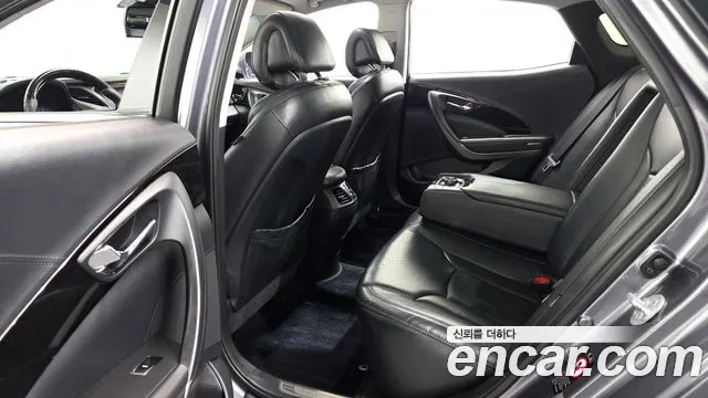 Hyundai Grandeur 2013 thumb 11