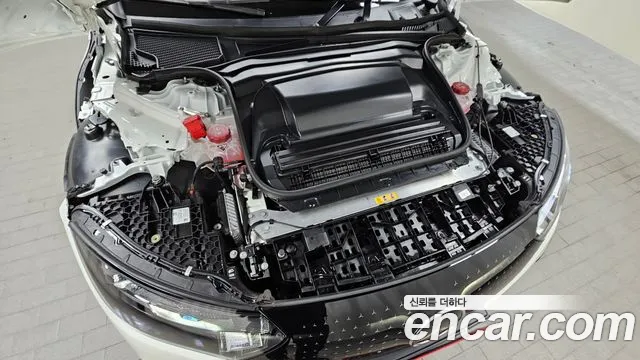 Mercedes-Benz EQE 2022 thumb 5