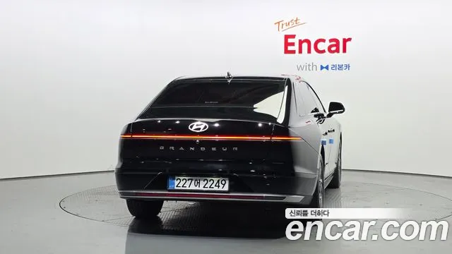 Hyundai Grandeur 2023 thumb 3