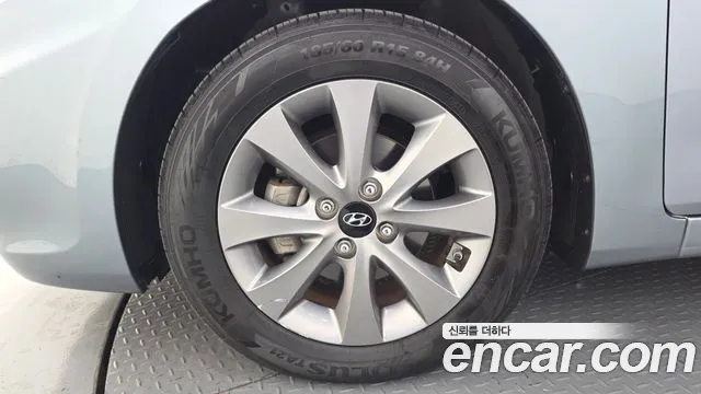 Hyundai Accent 2017 thumb 5