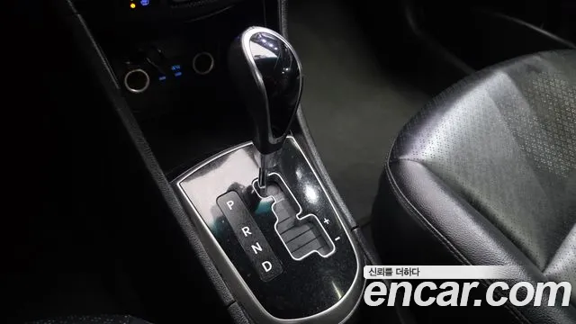 Hyundai Accent 2017 thumb 9