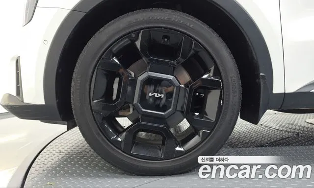 Kia Sorento 2023 thumb 4