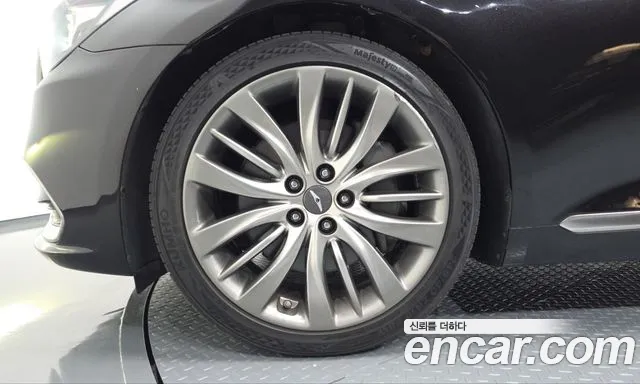 Genesis G80 2017 thumb 4