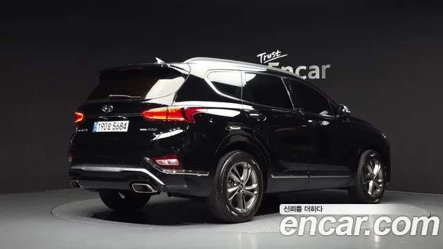 Hyundai Santa Fe 2019 thumb 2