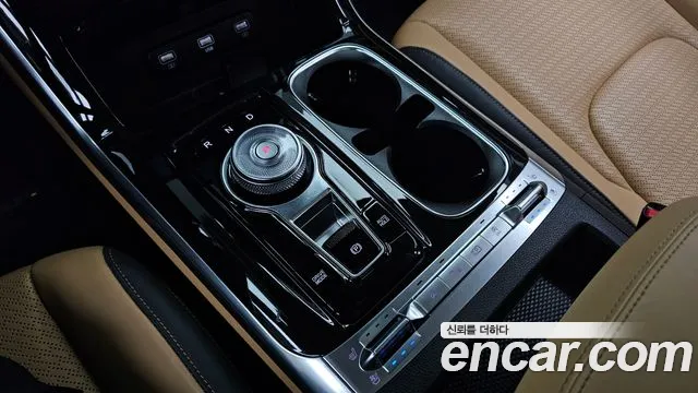 Kia Carnival 2023 thumb 9