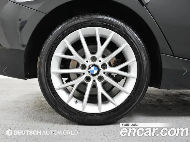 BMW 1-Series 2015 thumb 5