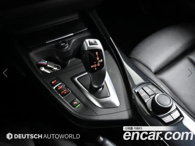 BMW 1-Series 2015 thumb 9
