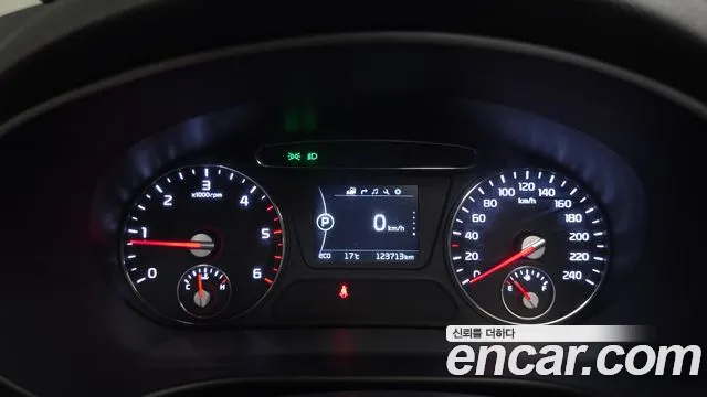 Kia Sorento 2016 thumb 8