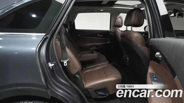 Kia Sorento 2016 thumb 11