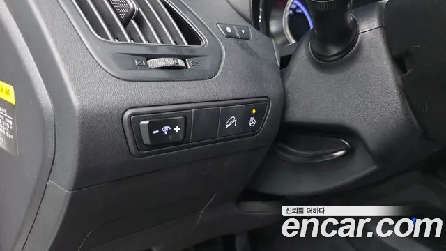 Hyundai Tucson 2013 thumb 12