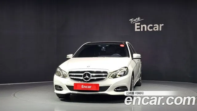 Mercedes-Benz E-Класс 2016 thumb 3