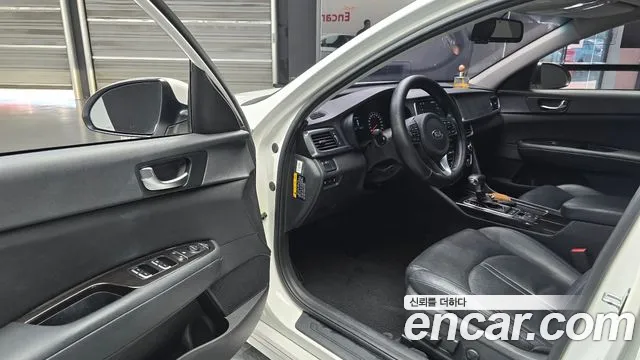 Kia K5 2016 thumb 10