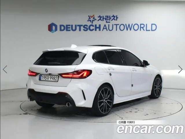 BMW 1-Series 2020 thumb 2