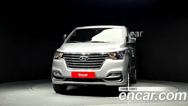 Hyundai Starex 2019 thumb 3
