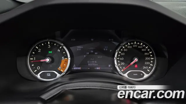 Jeep Renegade 2020 thumb 8