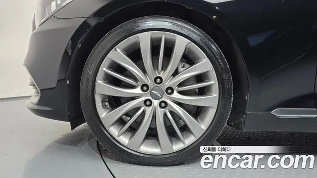 Genesis G80 2017 thumb 5