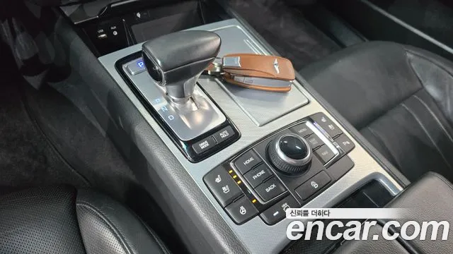 Genesis G80 2017 thumb 9