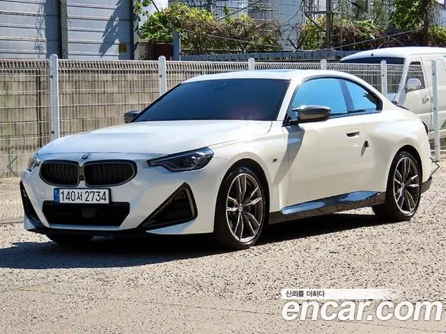 BMW 2-Series 2022 thumb 2