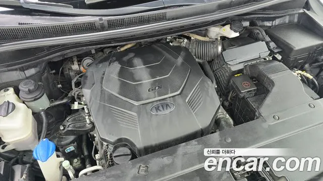 Kia Carnival 2019 thumb 6