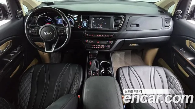 Kia Carnival 2019 thumb 7